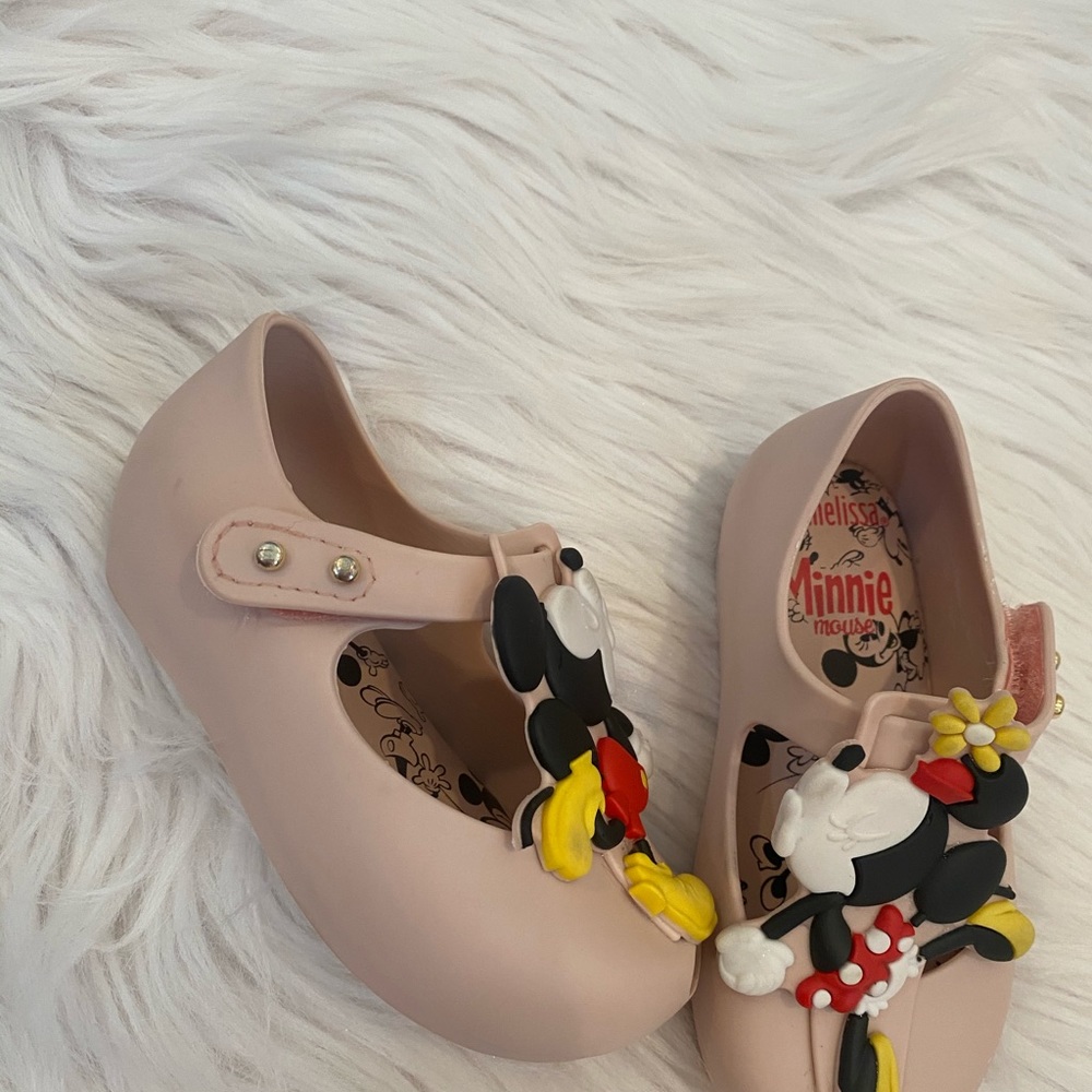Mini Melissa - Picture 2 of 4